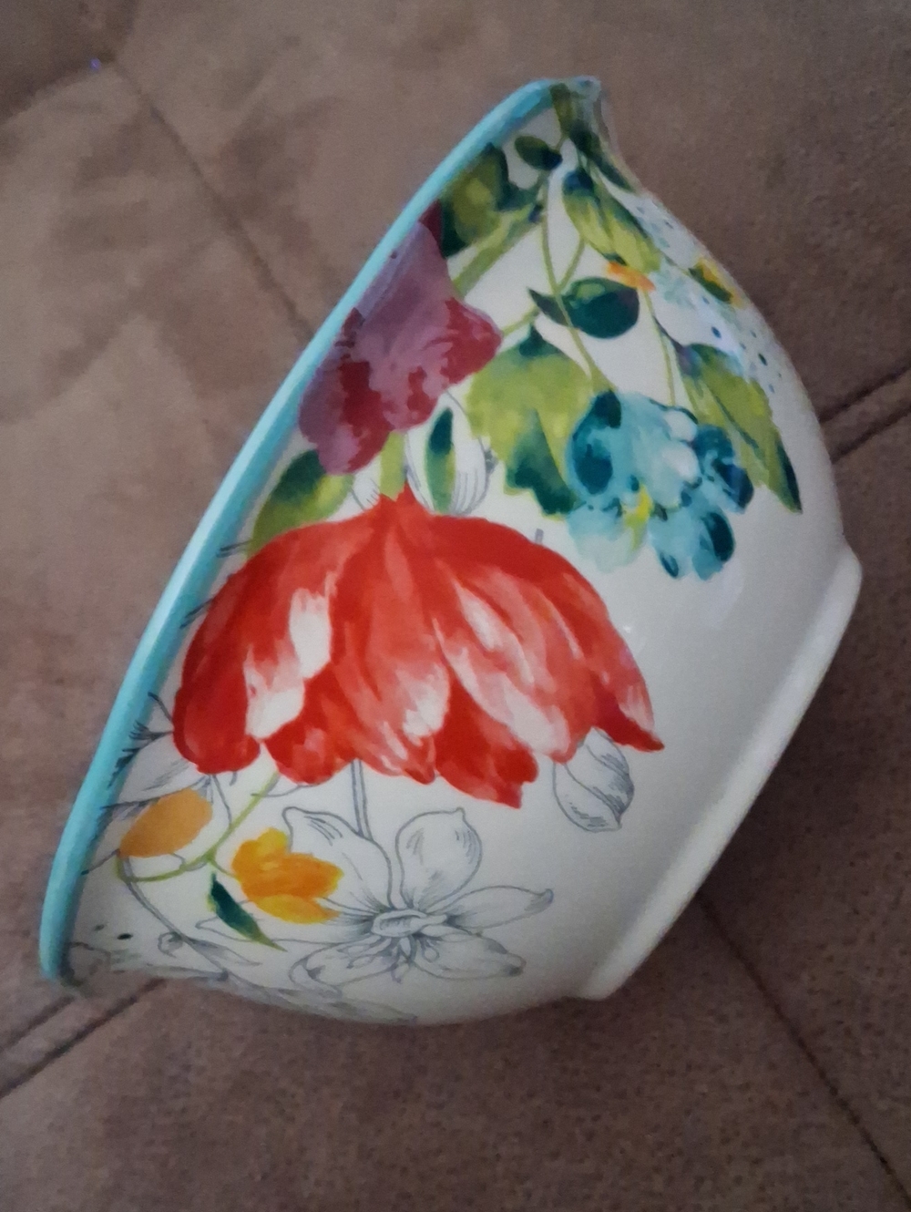 The Pioneer Woman Blooming Bouquet Bowl in White with Red & Blue Flowers